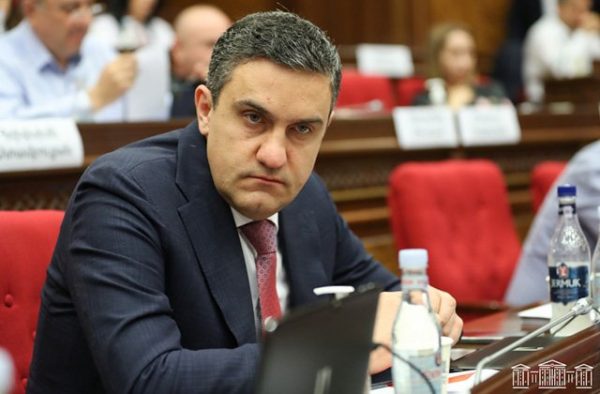 Հանձնաժողովի նախագահի տեղակալի ընտրություն երկրորդ փորձից. Արթուր Ղազինյանին կրկին կառաջադրեն. «Ժողովուրդ»