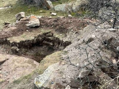Վանդալիզմ` Կարմիր բերդի տարածքում. կոտրել են որմնաքարեր, հայտնաբերել ոսկորների բեկորներ
