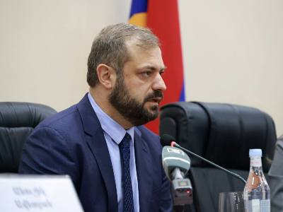 Թուրքիայի հետ սահմանների բացման դեպքում կձևավորվեն նոր տնտեսական և լոգիստիկ հնարավորություններ. Պապոյանը՝ գործարարներին