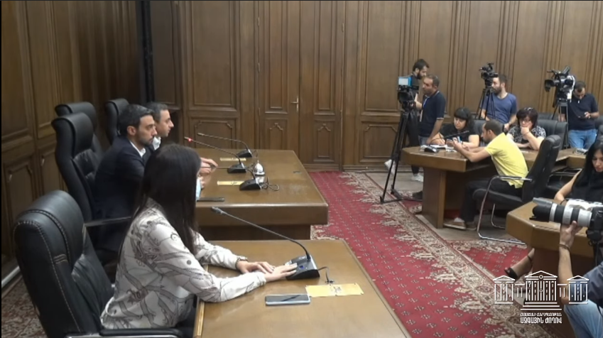Մեկնարկել են խորհրդարանական ճեպազրույցները․ Ուղիղ