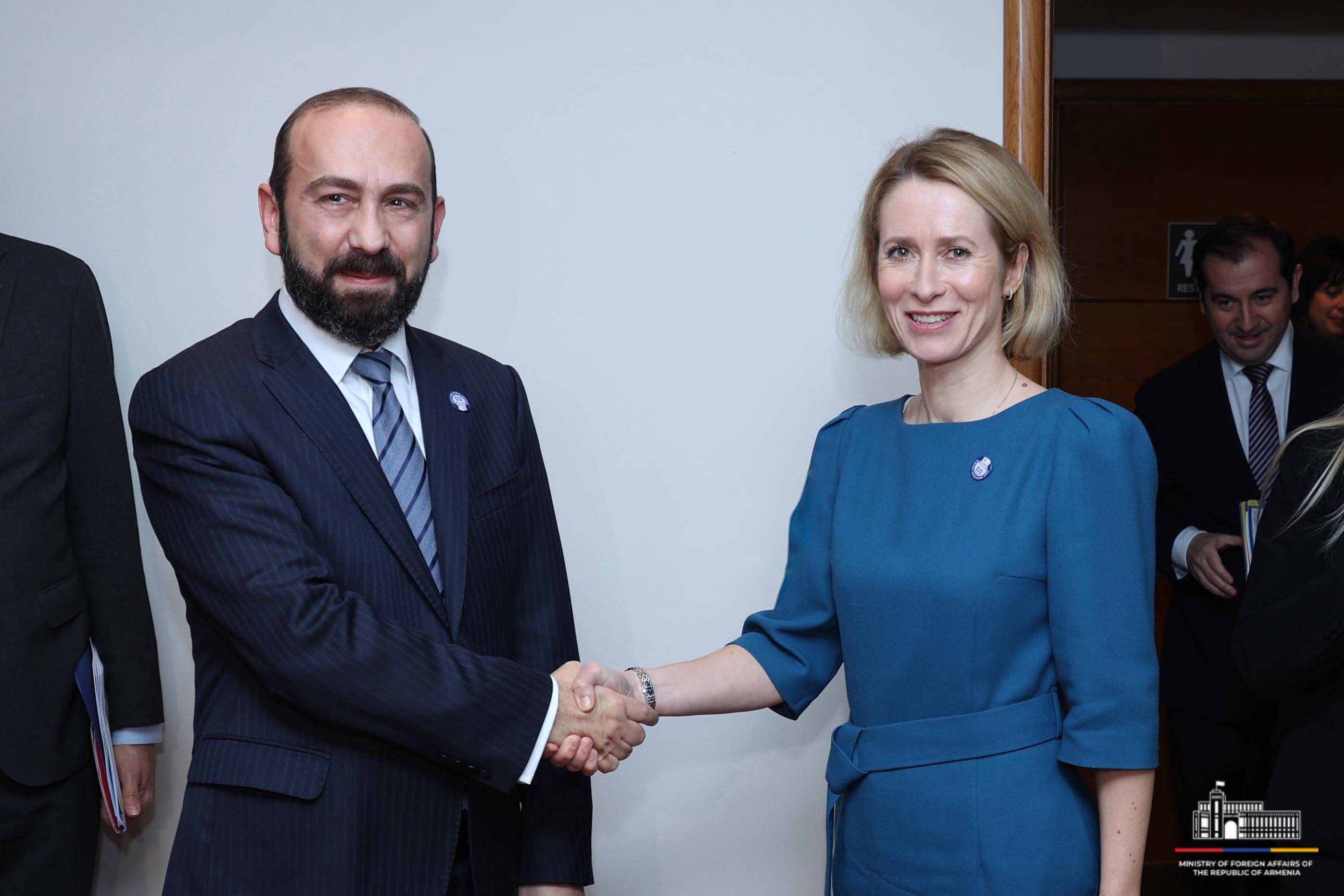 Միրզոյանը Կալասին ներկայացրել է Հարավային Կովկասում խաղաղության հաստատման ուղղությամբ ՀՀ ջանքերը