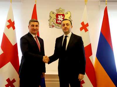 Սանոսյանն ու Ղարիբաշվիլին անդրադարձել են տարածաշրջանային և ենթակառուցվածքային ոլորտներում երկու երկրների միջև համագործակցությանը
