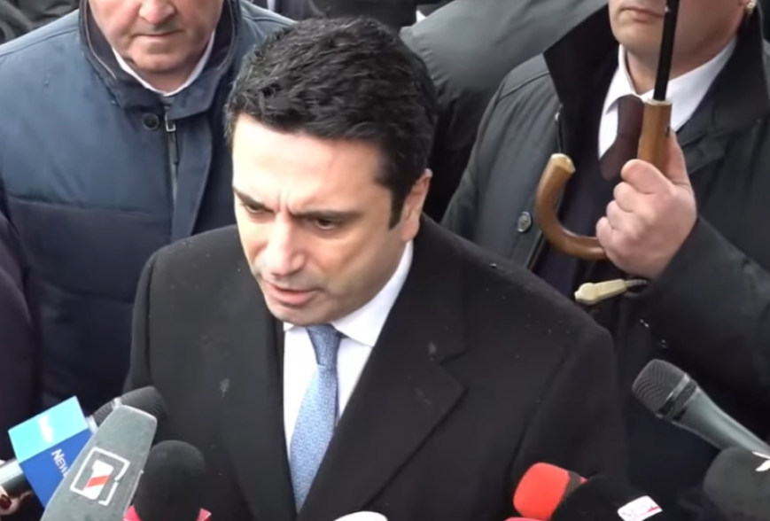 Սխալվել եմ, որ ԱԺ-ում Նավասարդ արքեպիսկոպոս Կճոյանին «պարոն Կճոյան»-ով եմ դիմել. Ալեն Սիմոնյան