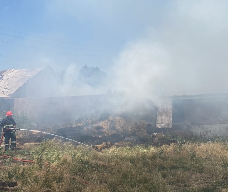 Շիրակի մարզի Հայրենյաց գյուղում այրվել է մոտ 500 հակ անասնակեր