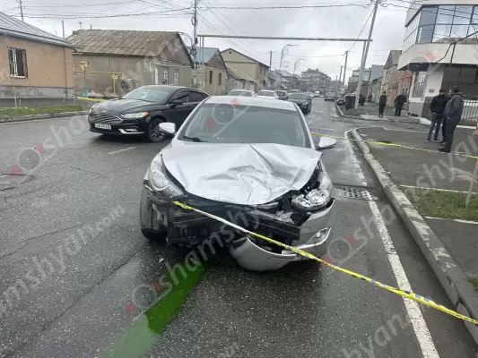 Սևանում բախվել են «Hyundai Elantra»-ն և «Opel Astra»-ն․ կան տուժածներ