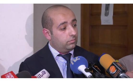 2008 թ. խորհրդակցությանը Դավիթ Տոնոյանը ներկա է եղել. Քոչարյանի պաշտպան