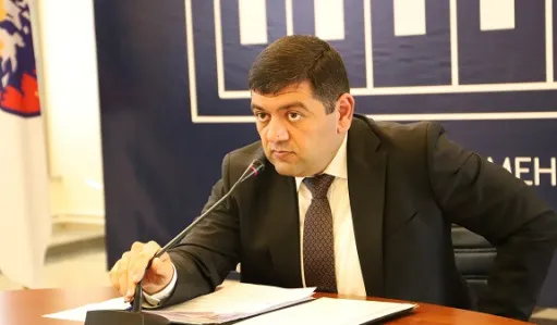Կապանի ղեկավարի ավտոմեքենան hրդեhելու փորձի առթիվ նախաձեռնված քրեական վարույթի նախաքննությունն ավարտվել է