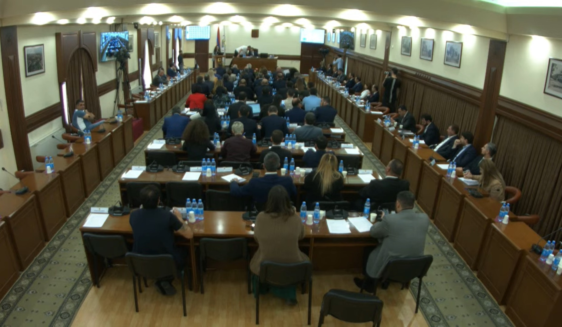 «Ահռելի ծավալի աշխատանք է կատարվել». ավագանին քննարկում է Երևանի զարգացման 2024 թ. ծրագրի հաշվետվությունը