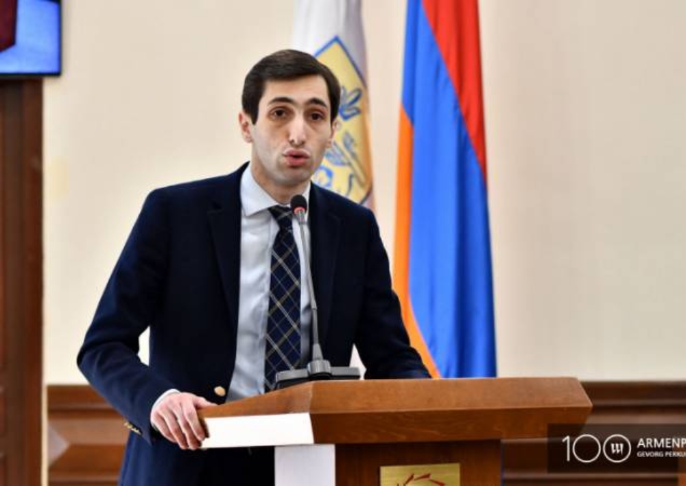 «Այս իշխանությունը լեգիտիմ չէ, ոտքից մինչև ուսերը․․․»․ Դավիթ Խաժակյան