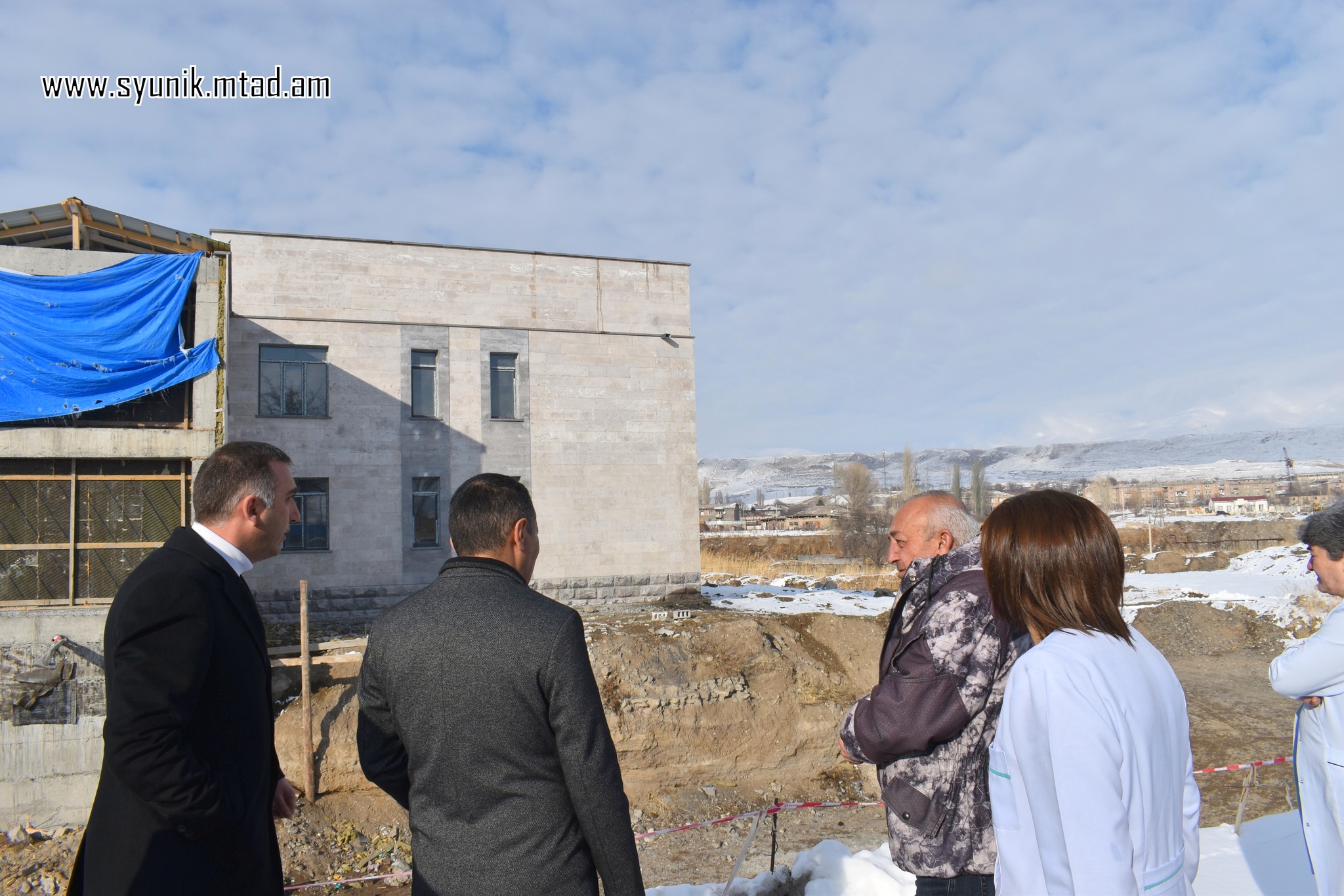Սյունիքի մարզպետը ծանոթացել է Սիսիանի ԲԿ-ի նոր կառուցվող մասնաշենքի աշխատանքների ընթացքին