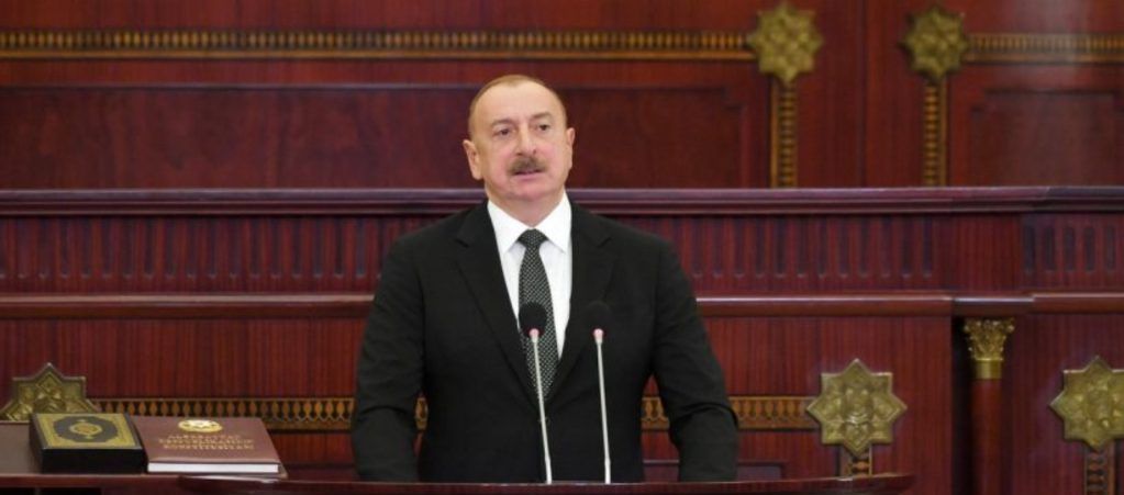 Алиев заявил, что Азербайджану не нужны посредники в нормализации отношений с Арменией