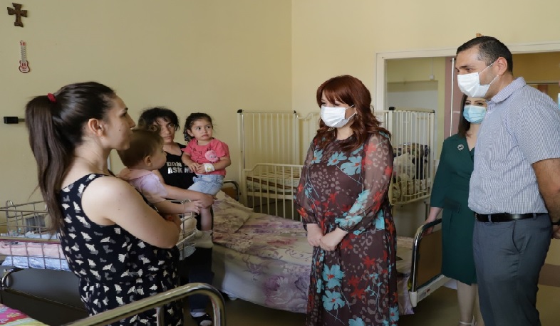 Գյումրու մոր և մանկան ավստրիական հիվանդանոցը 30 տարեկան է. առողջապահության փոխնախարարն ու մարզպետն այցելել են բուժկենտրոն