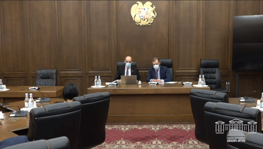 ԱԺ-ում քննարկվում է 2022 թվականի պետական բյուջեի նախագիծը․ Ուղիղ