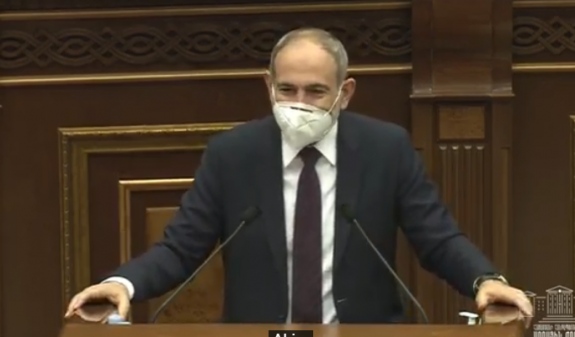 «Թող տրակտորը աշխատի»-ից մինչև «Թող կալանավորը ենթարկվի կարգին». Փաշինյան