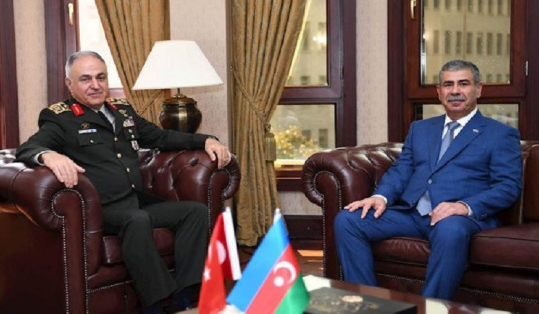 Ադրբեջանի պաշտպանության նախարարը մի շարք հանդիպումներ է անցկացրել Թուրքիայում