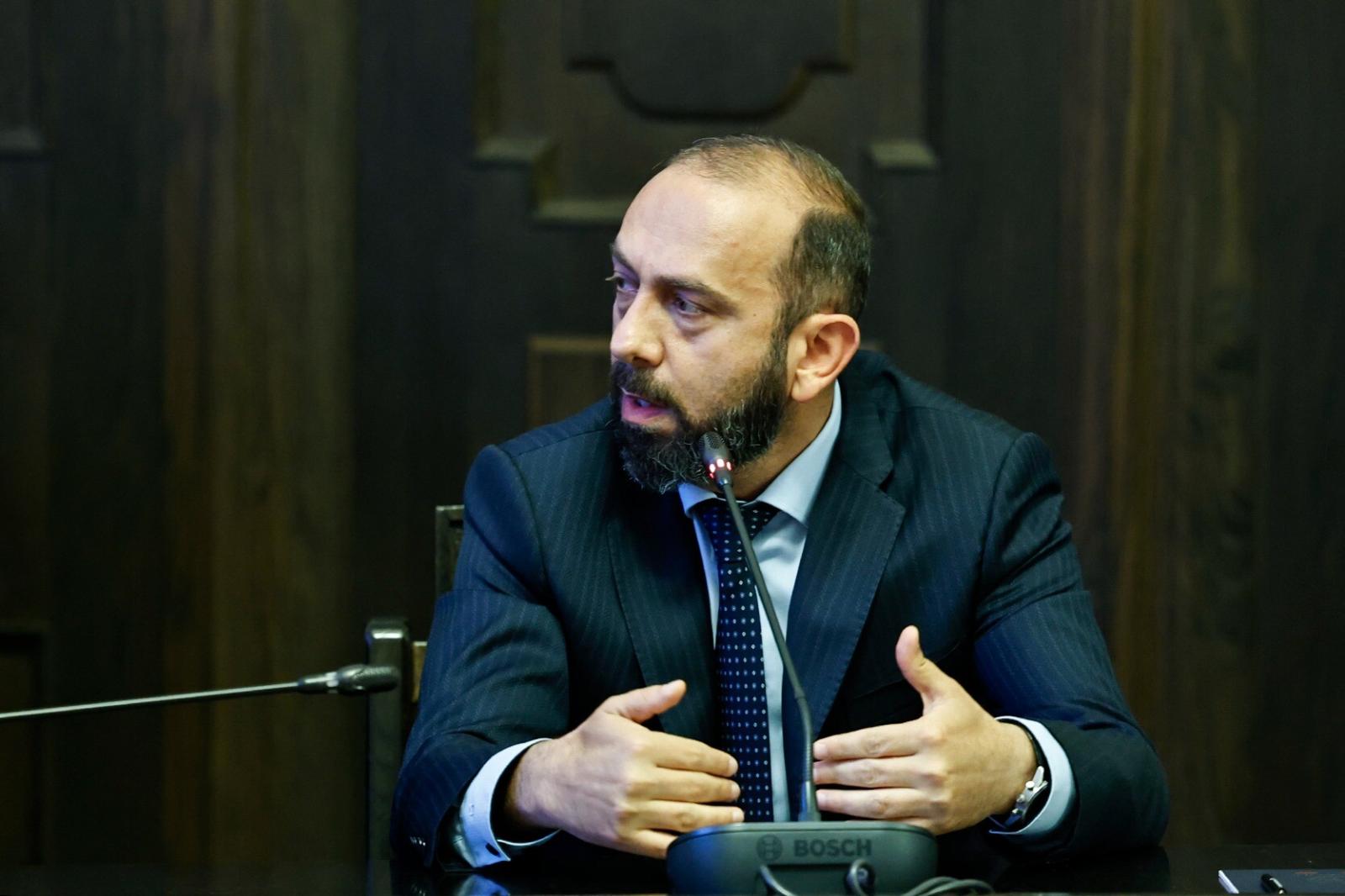 Ադրբեջանի հետ խաղաղության համաձայնագրի շուտափույթ ստորագրումը մեր կառավարության քաղաքական հանձնառությունն է. Միրզոյան