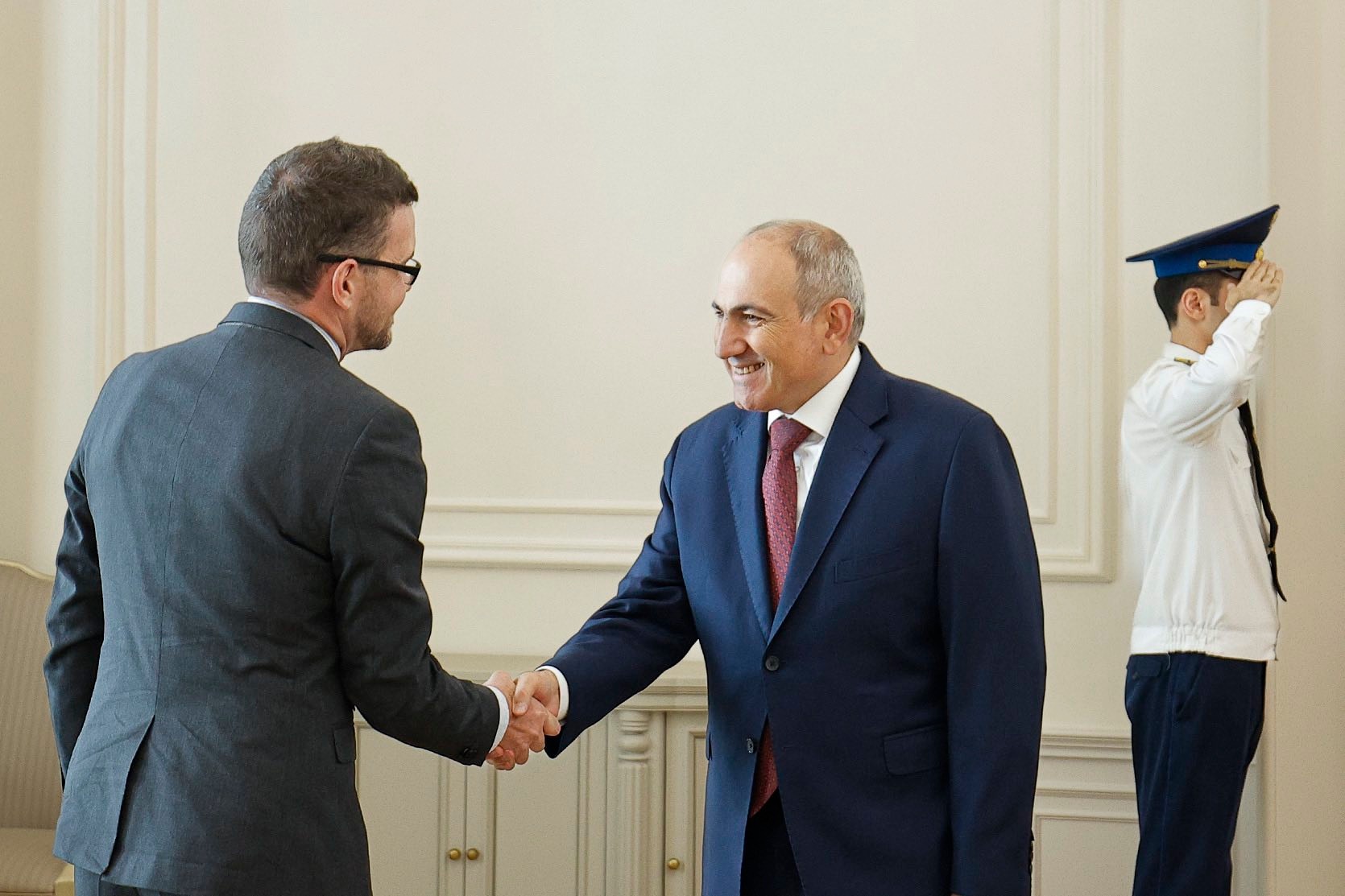 Փաշինյանն ու Գալագերը մտքեր են փոխանակել ՀՀ-ՄԹ հարաբերությունների օրակարգային հարցերի շուրջ