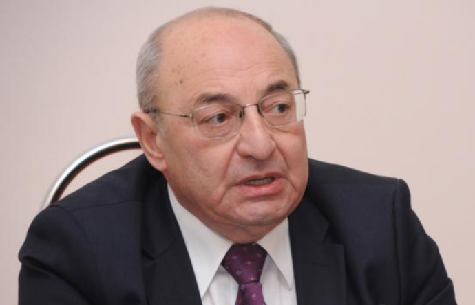 Արցախյան առաջին պատերազմի ժամանակ էլ Տեր-Պետրոսյանը թուղթ ու մատիտով «ապացուցում էր», որ մենք պարտվելու ենք․ Վազգեն Մանուկյան