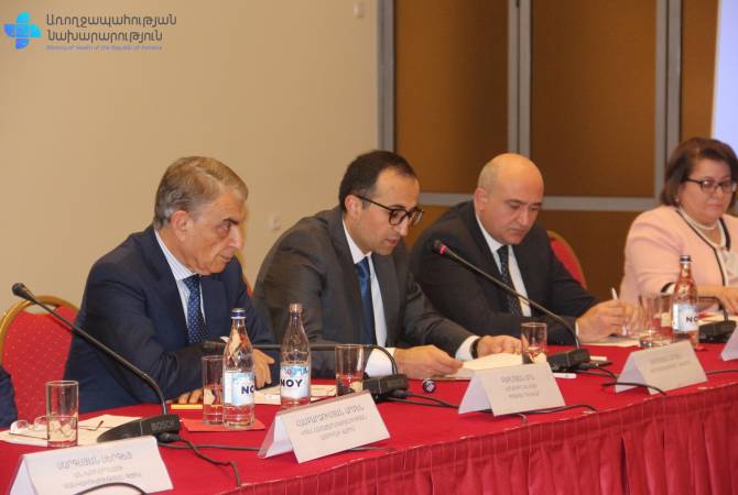Թորոսյանը կոչ է արել բացահայտել պատվաստումների նկատմամբ անվստահության պատճառները