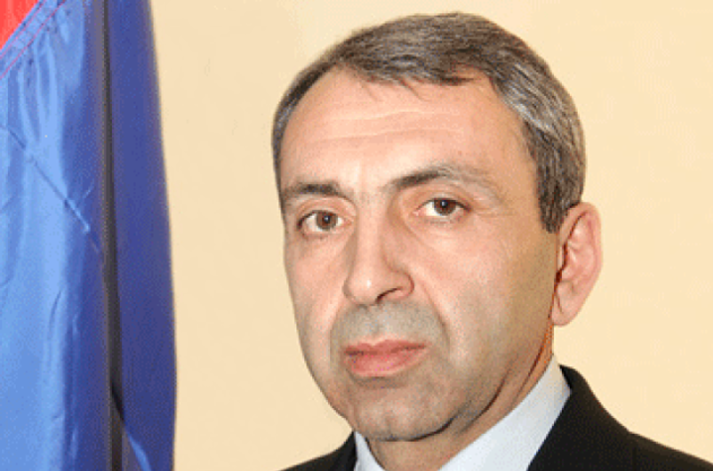 Պաշտպանության նախկին փոխնախարար Ալիկ Միրզաբեկյանը հօգուտ Հայաստանի կփոխանցի 200 մլն դրամ