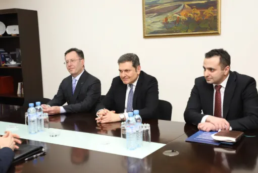ԱԳ փոխնախարարը գործընկերոջը ներկայացրել է հայ-ադրբեջանական հարաբերությունների կարգավորման գործընթացը