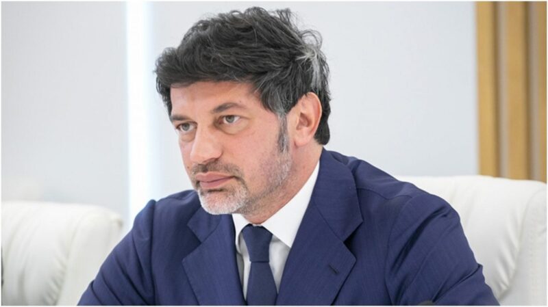 Թբիլիսիի քաղաքապետը չի կարողանում դուրս գալ Աբու Դաբիից