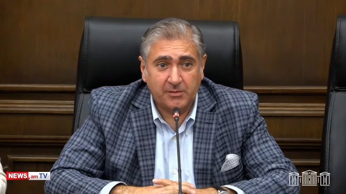 Բաքուն կպահանջի՝ ՀՀ-ն պիտի 3 տանկ ունենա, 10 БМП, 100 հոգի էլ զինվոր որպես Փաշինյանի պատվո պահակախումբ.Արթուր Խաչատրյան