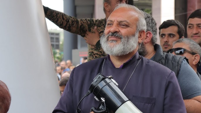 Հայկ Մարությա'ն, սևն ու սպիտակը ձեզնից է եկել, կարող ենք հանդիպել և վերացնել դա. Բագրատ Սրբազան
