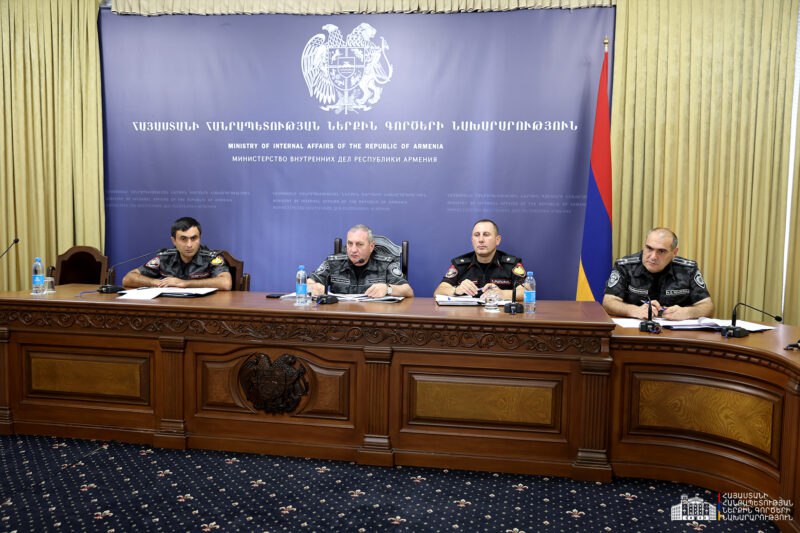 Նոր ուսումնական տարվա մեկնարկին ընդառաջ՝ աշխատանքային խորհրդակցություն ՆԳՆ ոստիկանությունում