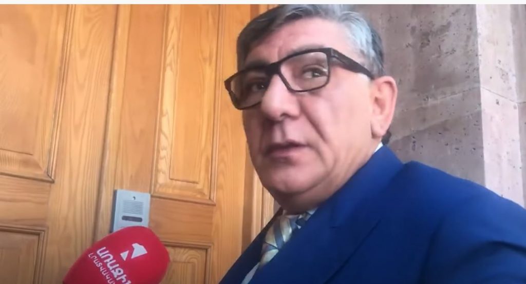 Հուղարկավորություն թող գնան այլ տեղ իրականացնեն, այստեղ Ազգային ժողով է. Խաչատուր Սուքիասյանն՝ ընդդիմադիրներին