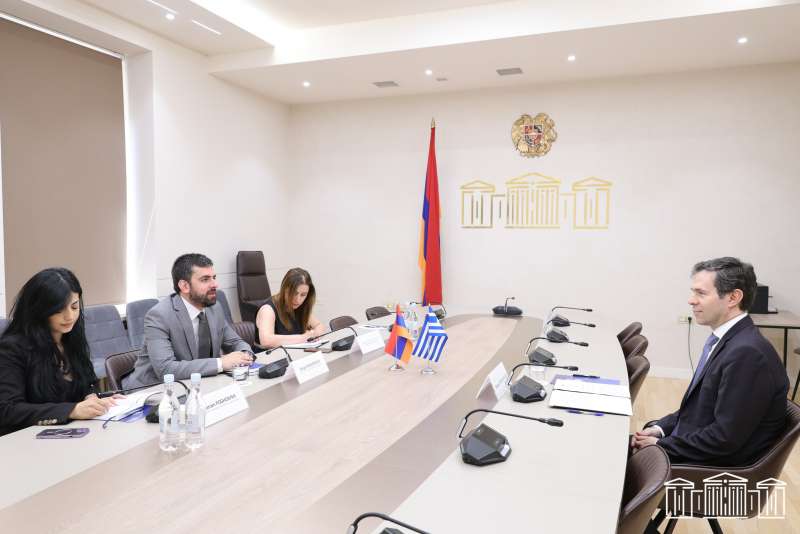 Խանդանյանը և Հունաստանի դեսպանը մտքեր են փոխանակել Հայաստան-Թուրքիա հարաբերությունների վերաբերյալ