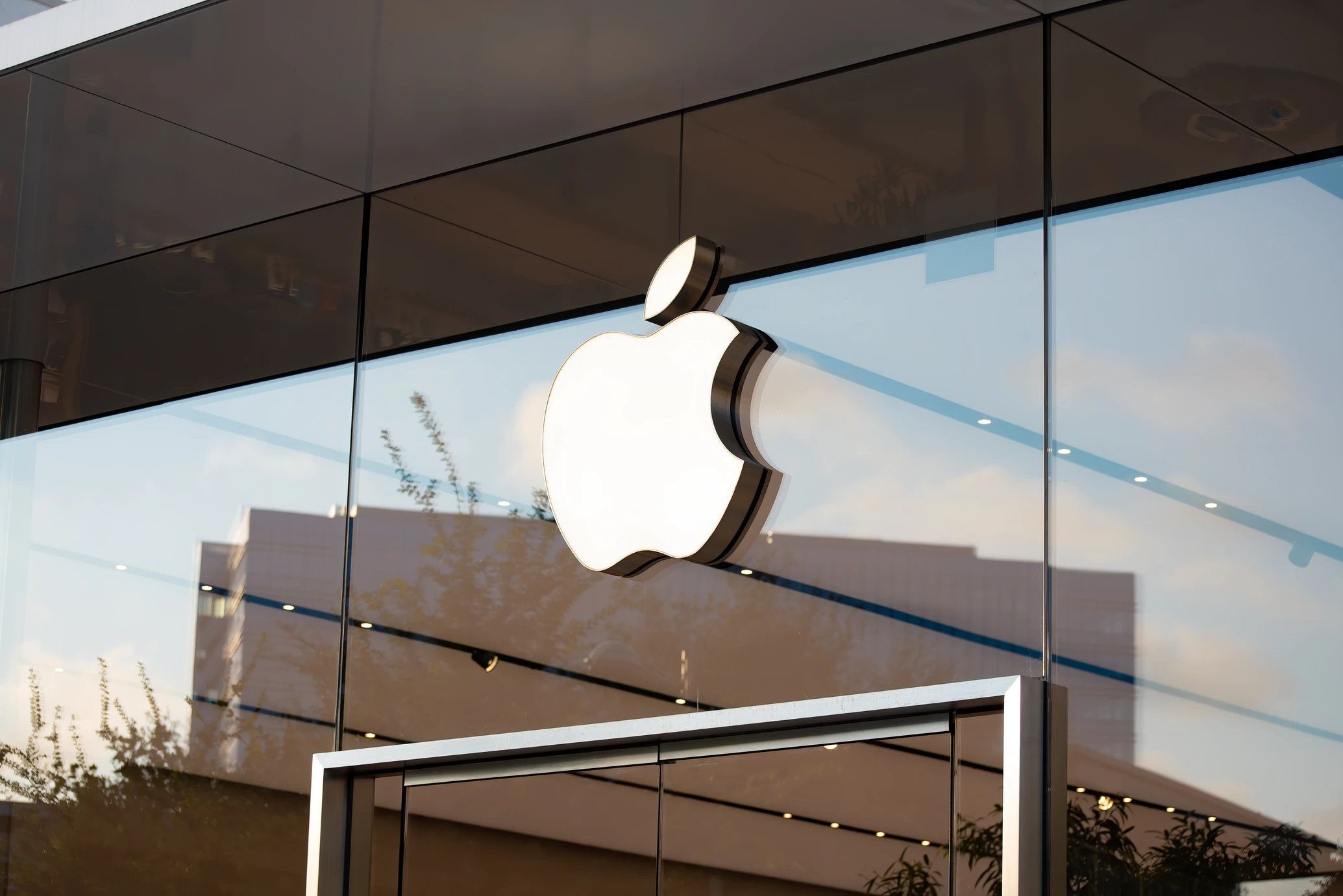 Apple-ը դադարեցրել է իր արտադանքների վաճառքը Թուրքիայում լիրայի արժեզրկման  պատճառով