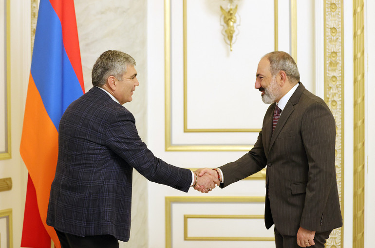 Մեզ համար գերկարևոր է ՀՀ անկախության գիծն անընդհատ պահելու գործընթացը, որը ենք պահում ենք արևմտյան մոտեցումներ ներկայացնելով. Արամ Սարգսյանը՝ Նիկոլ Փաշինյանին