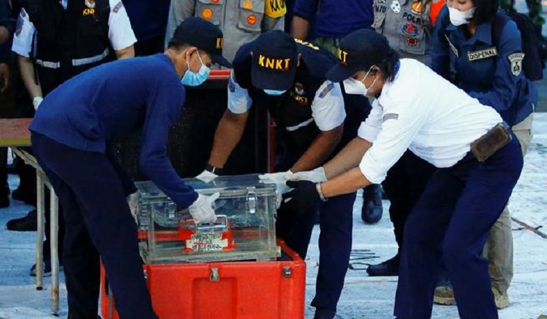 Ջրից դուրս է բերվել Ինդոնեզիայում կործանված ինքնաթիռի «սև արկղը»