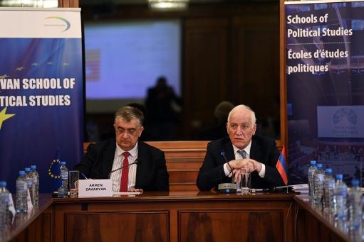  Վահագն Խաչատուրյանը դասախոսություն է կարդացել Եվրոպական խորհրդի քաղաքական դասընթացների Երևանյան դպրոցի մասնակիցների համար