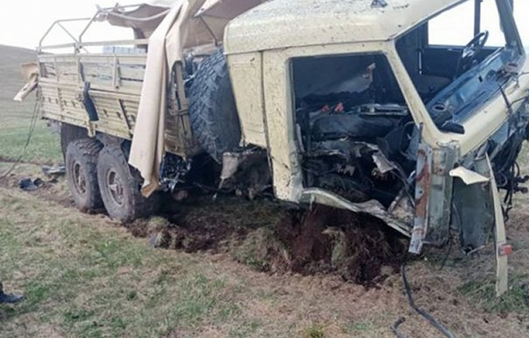 Քարվաճառում Ադրբեջանի ԶՈւ մեքենա է կողաշրջվել. 2 զինվորական մահացել է