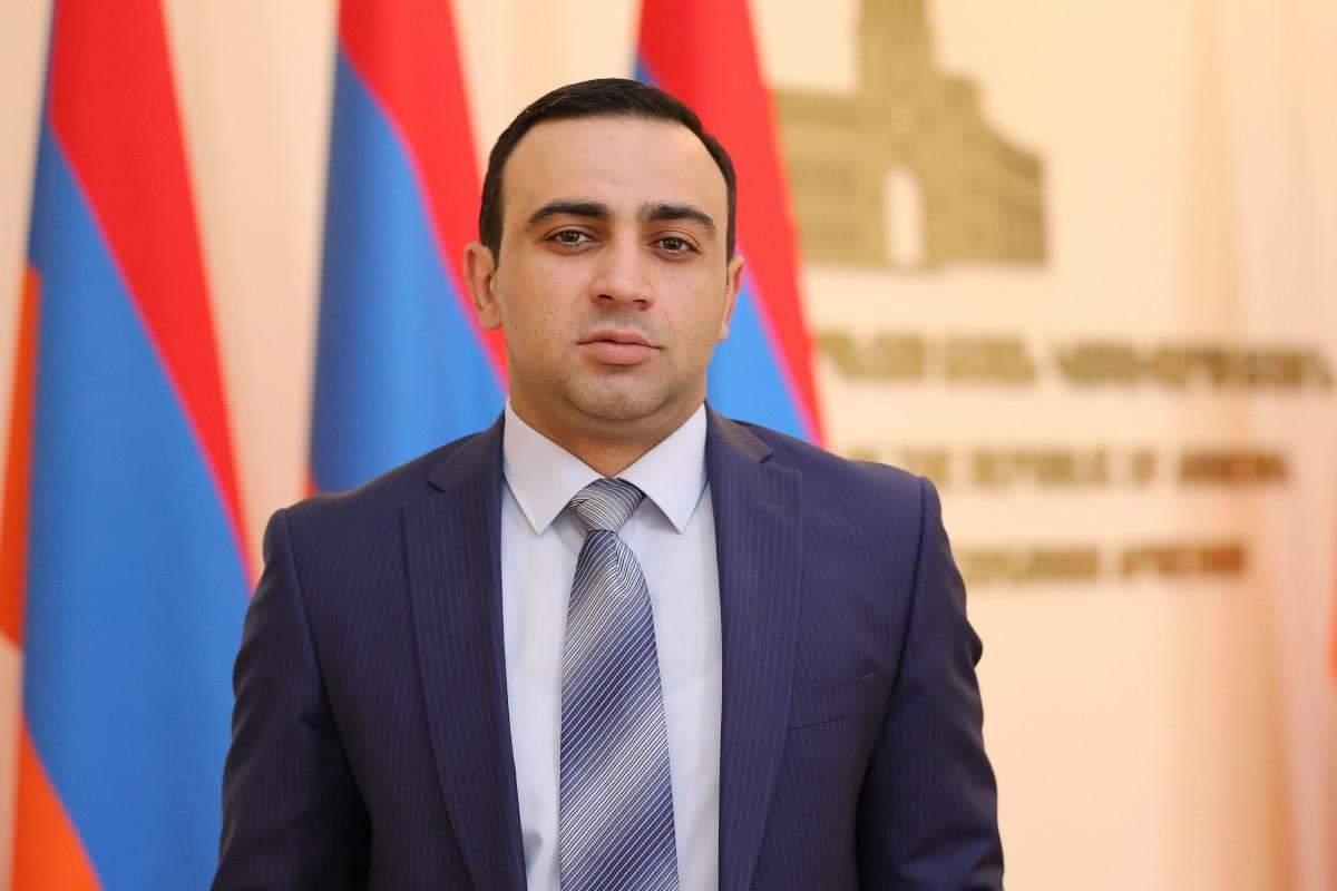 «Ֆեյքերի ֆաբրիկայի» ղեկավարն անցել է գործի. նոր հանձնարարական վարչապետից. «Ժողովուրդ»