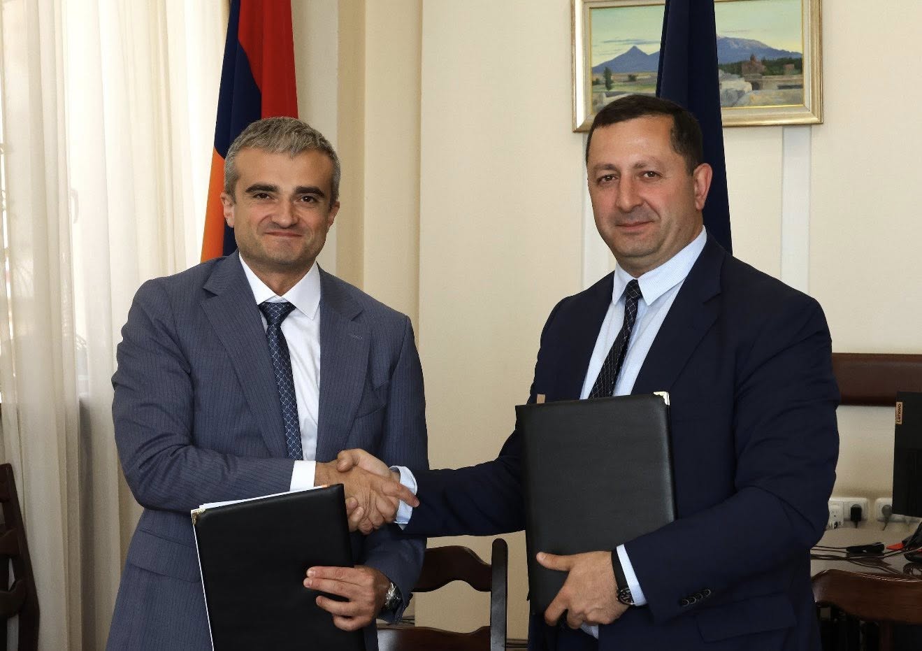  ԵՊՀ-ի և «Զանգեզուրի պղնձամոլիբդենային կոմբինատ» բարեգործական հիմնադրամի միջև կնքվեց համագործակցության հուշագիր
