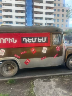 «Բոլորին դեմ եմ» շարժումը հայտարարություն է տարածել Ոստիկանության կողմից իրենց ավտոբուսի առգրավման մասին