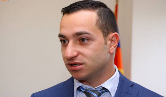 Մխիթար Հայրապետյանը հետաձգել է Սիրիա, Լիբանան և Կիպրոս նախատեսված այցերը