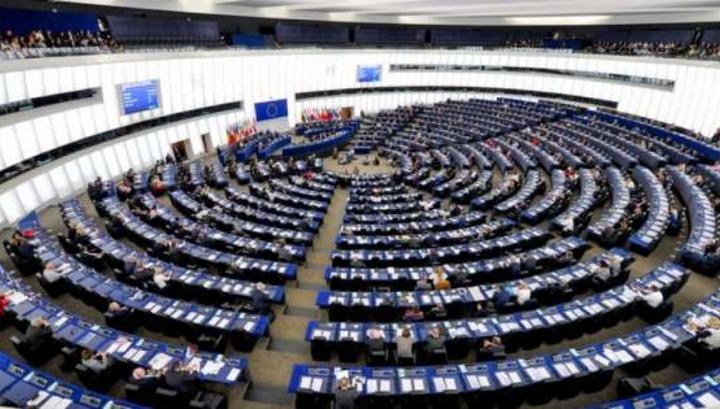 Более 60 депутатов Европарламента требует ввести санкции против Алиева
