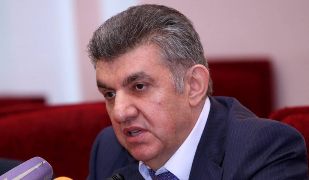 Արա Աբրահամյանը պատասխանել է Ադրբեջանի նախագահի՝ Ղարաբաղ զենք ուղարկելու մասին մեղադրանքներին