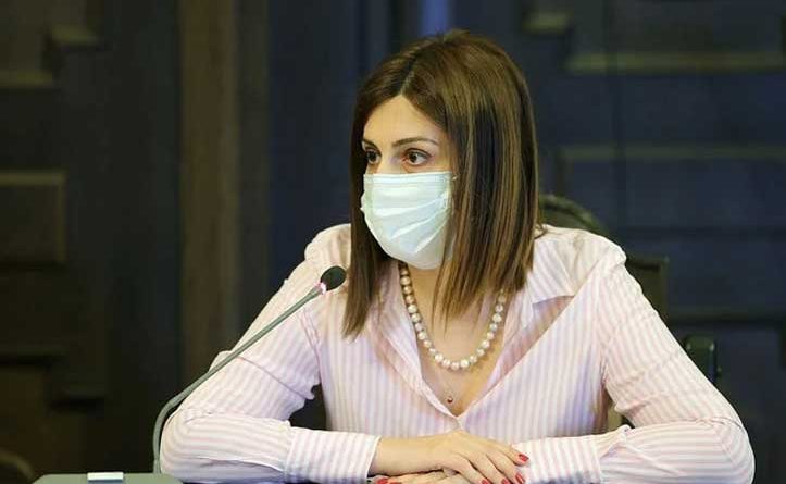Նախարարի՝ հակասություններով լի որոշումը. «Ժողովուրդ»