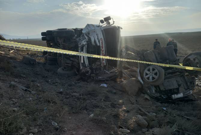 Աշտարակ-Նոր Գեղի ճանապարհին մեքենաներ են բախվել. վարորդներից մեկը տեղում մահացել է