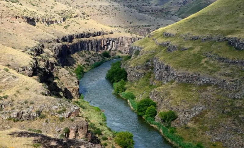 Ինչու է ՀՀ–ն Արաքս գետի պատնեշի նախագիծը համաձայնեցնում Թուրքիայի հետ․ ԱԳՆ-ի մեկնաբանությունը