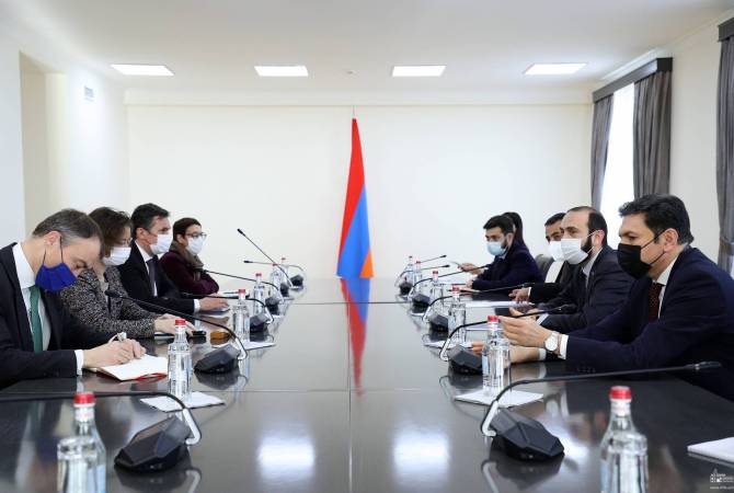 Արարատ Միրզոյանն ու ԵՄ պատվիրակության անդամները քննարկել են հայ- ադրբեջանական սահմանին անվտանգության մակարդակը բարձրացնելու քայլերը