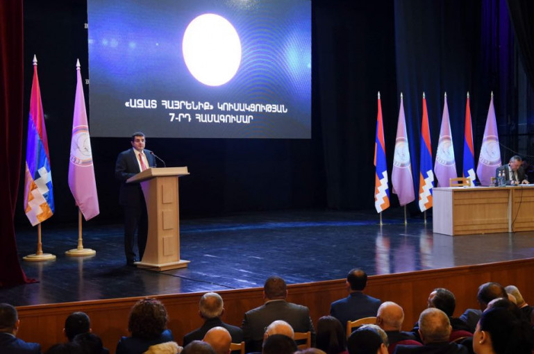 Араик Арутюнян выдвинет свою кандидатуру на президентских выборах в Арцахе
