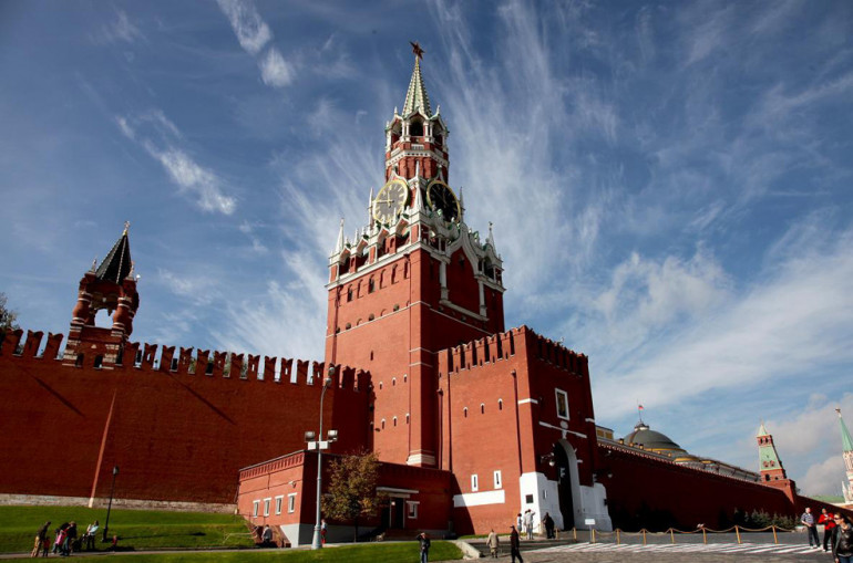 Кремль прокомментировал слова Зеленского о референдуме по возможному компромиссу с Россией