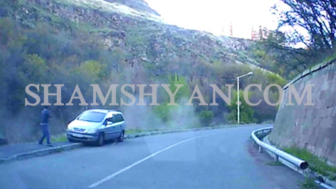 BMW-ն հայտնվել է Հրազդան գետում. քաղաքացին հրաշքով է փրկվել (տեսանյութ)
