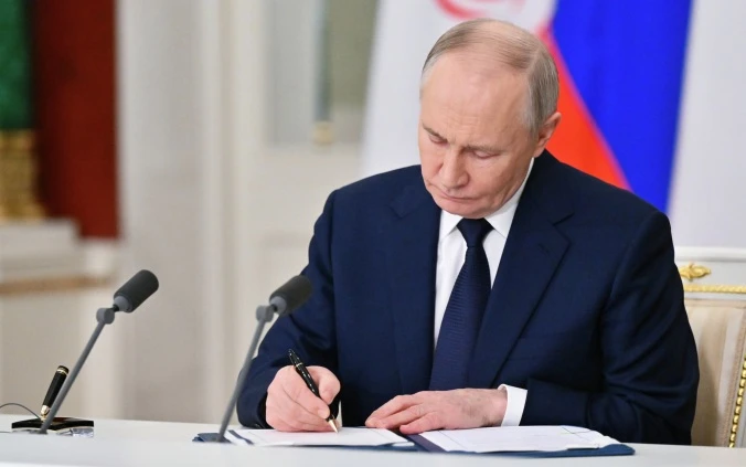 Путин подписал закон, направленный на стимулирование внутреннего рынка топлива